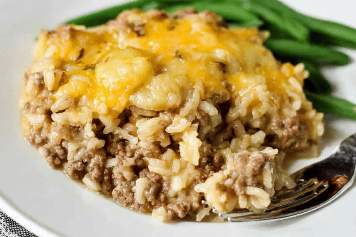 Cheesy Ground Beef and Rice Casserole