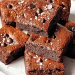 Fudgy Flourless Paleo Chocolate Chunk Brownies