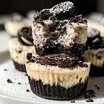 Mini Oreo Cheesecakes (30 Minutes)