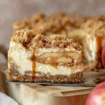 Apple Crumble Cheesecake
