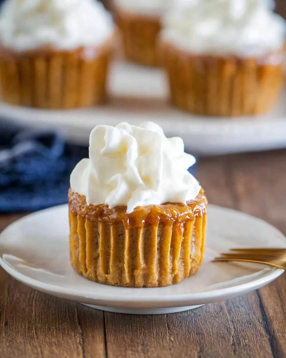 Pumpkin Pie Cupcakes - detail 1