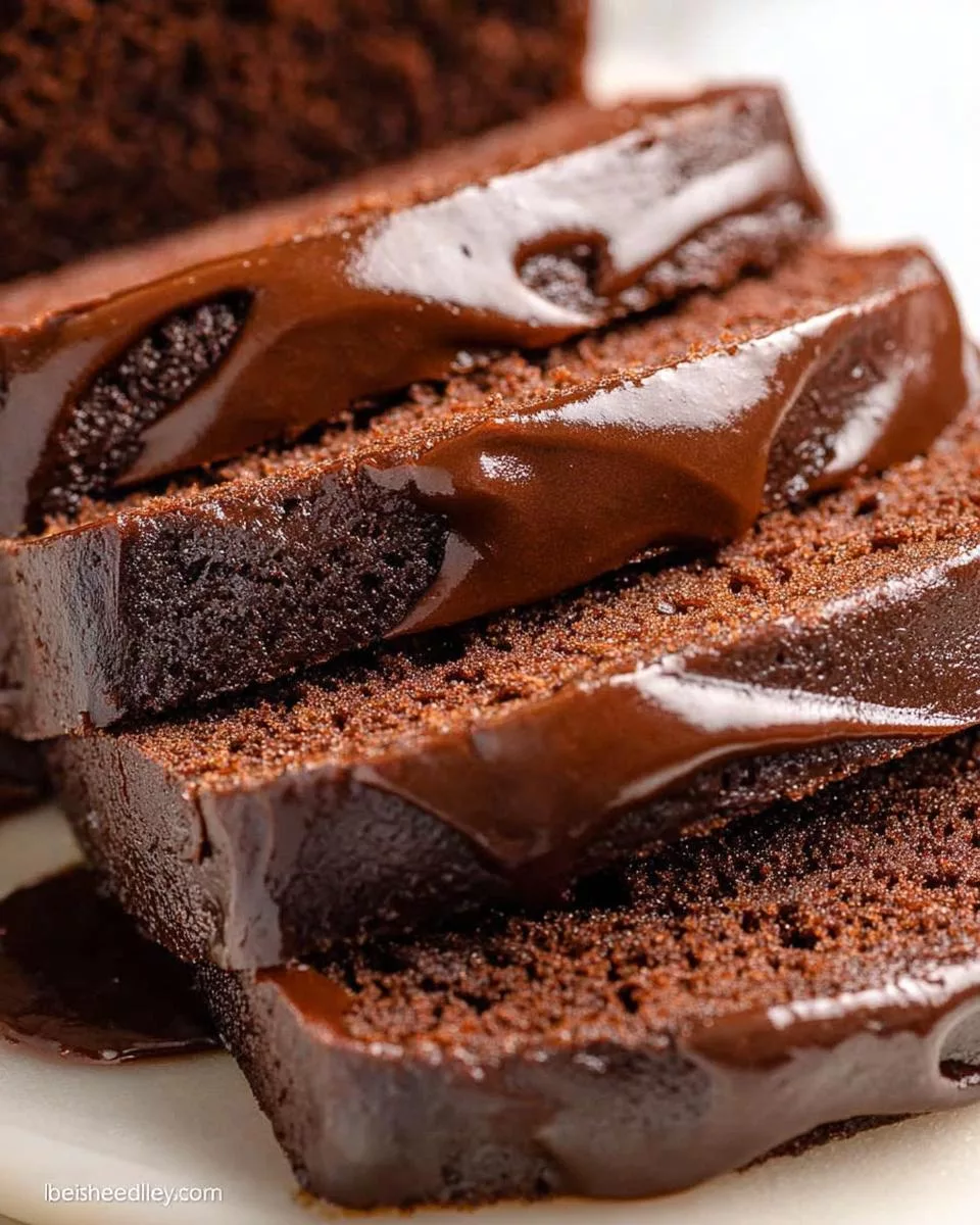 Chocolate Pound Cake - detail 2